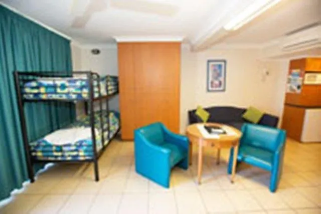 Hotel South Gladstone Motel