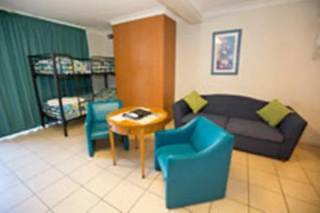 South Gladstone Motel